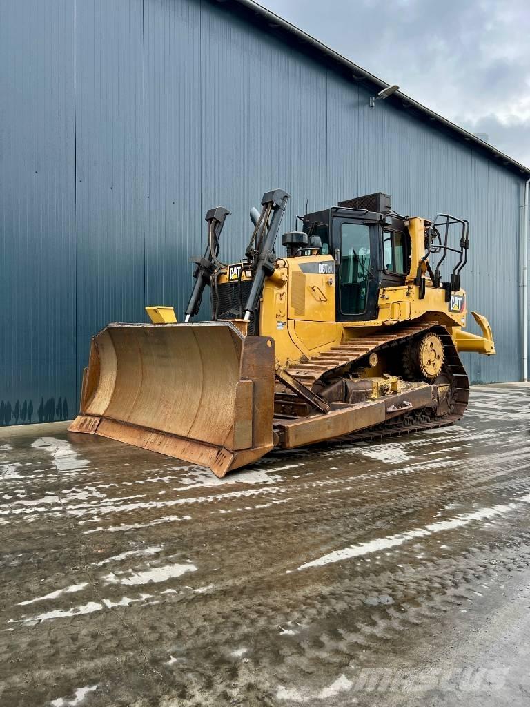 CAT D6T XL Гусеничні бульдозери