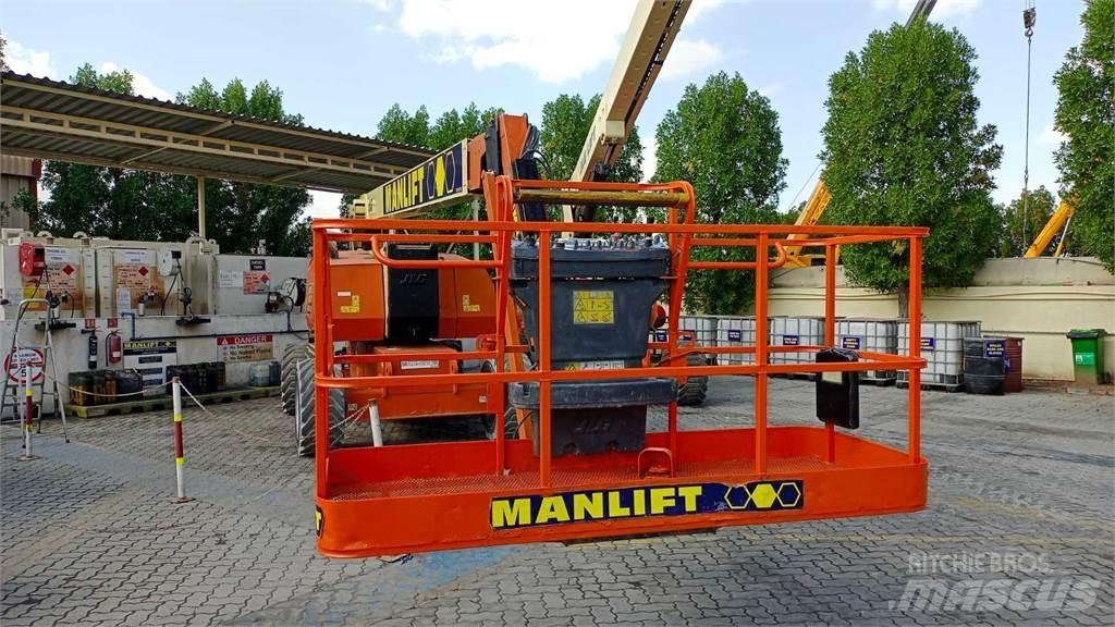 JLG 800AJ Колінчаті підйомники