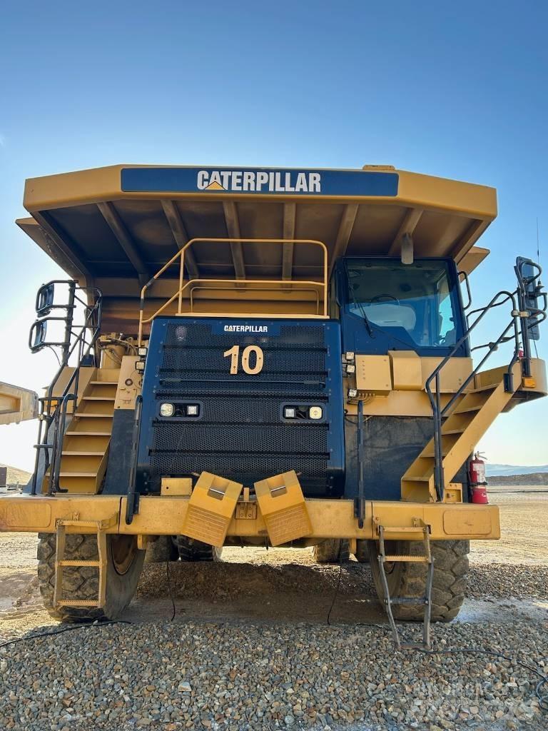 CAT 777F Зчленовані самоскиди
