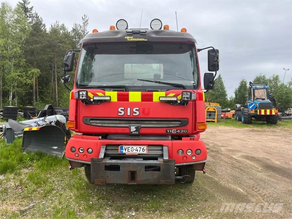 Sisu E11 420 Комунальні автомобілі / автомобілі загального призначення