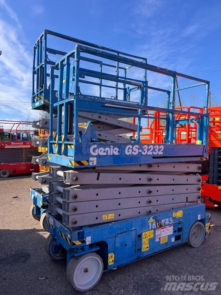 Genie GS 3232 Підйомники-ножиці