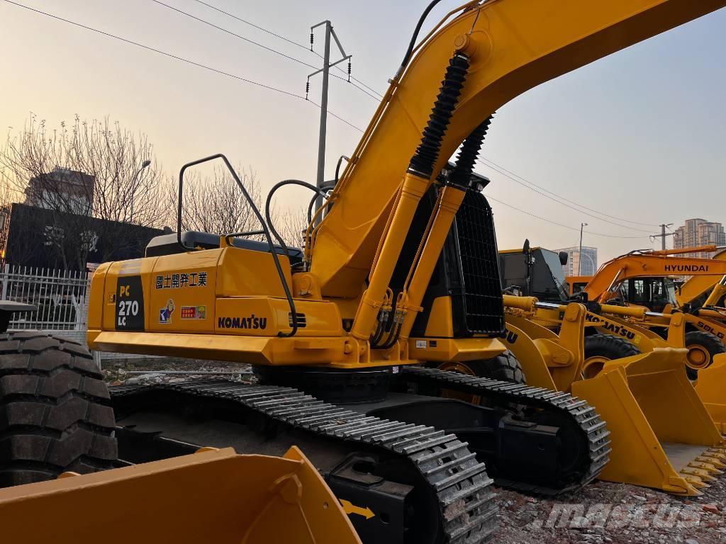 Komatsu PC270 Гусеничні екскаватори