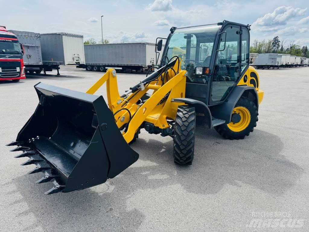Terex 800L Фронтальні навантажувачі
