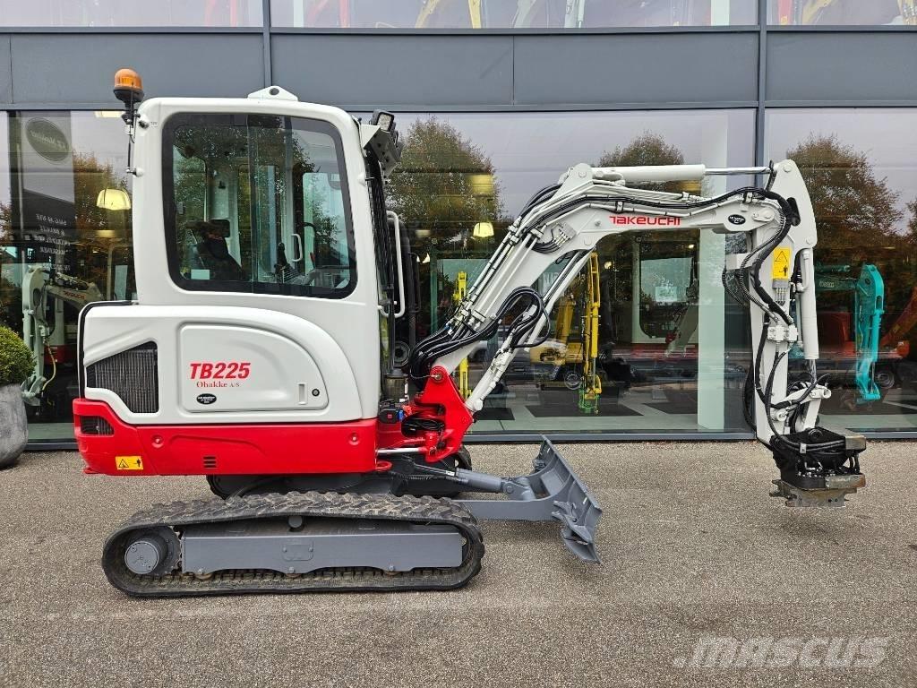 Takeuchi TB 225 Міні-екскаватори < 7т