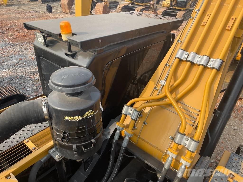 Sany SY 550 H Гусеничні екскаватори