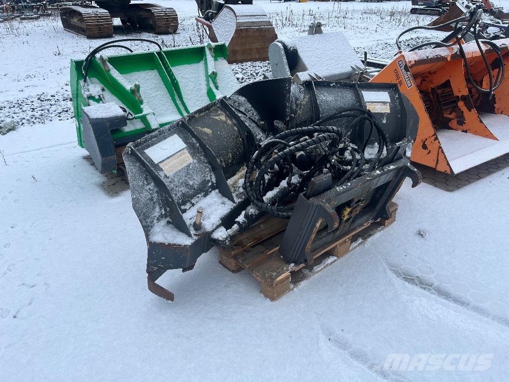 Uni-väg UV-220 Снігозбиральні машини