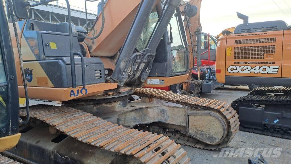 CASE CX 300 E Гусеничні екскаватори