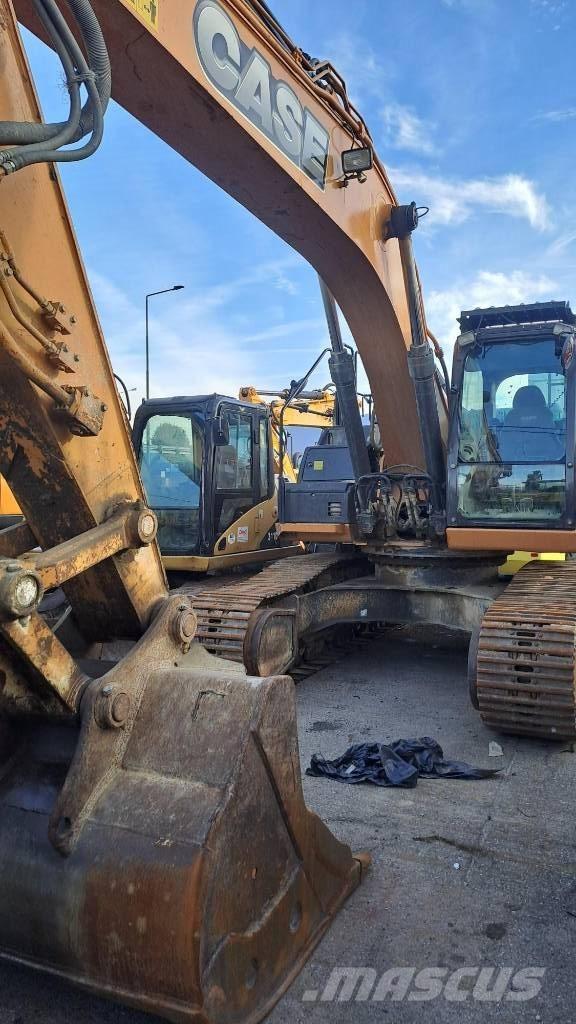 CASE CX 300 E Гусеничні екскаватори
