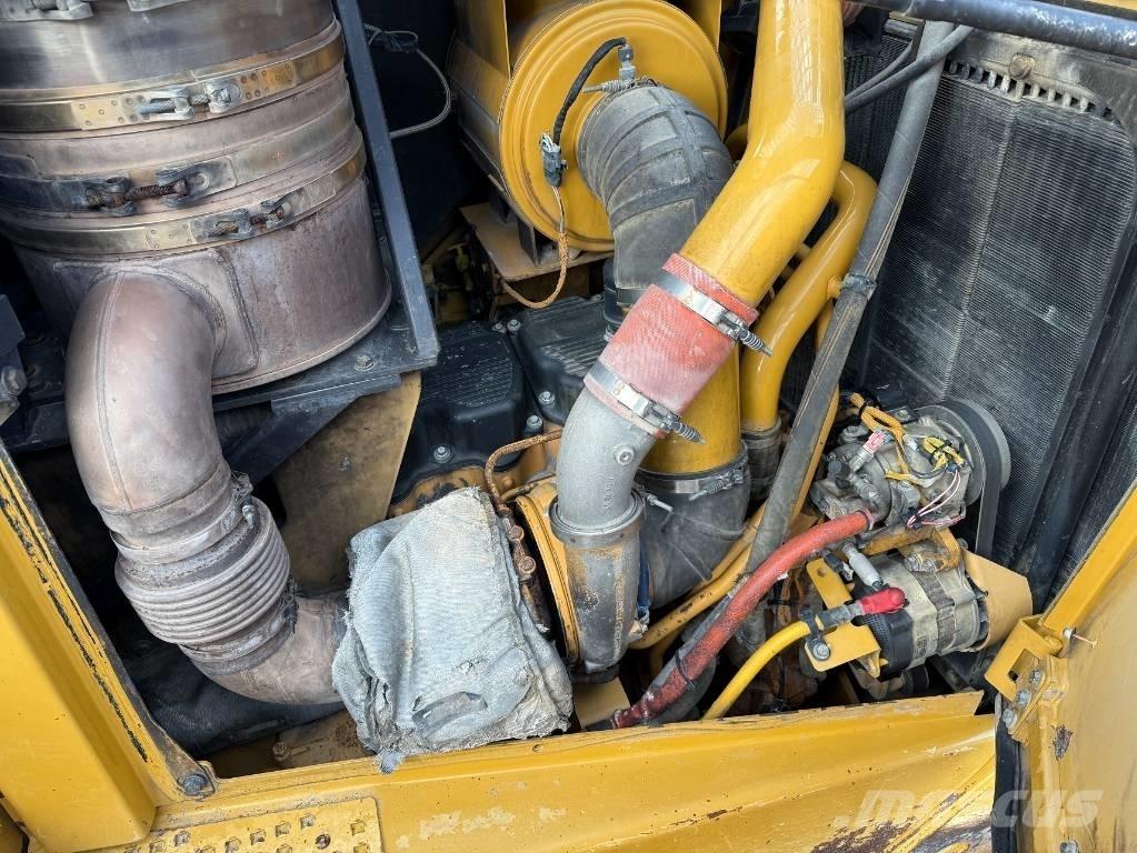 CAT D 8 T LGP Гусеничні бульдозери