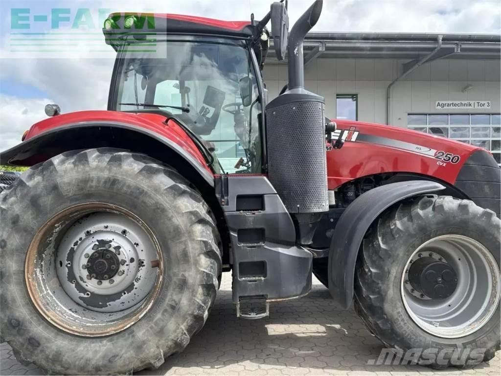 Case IH cvx 310 Трактори