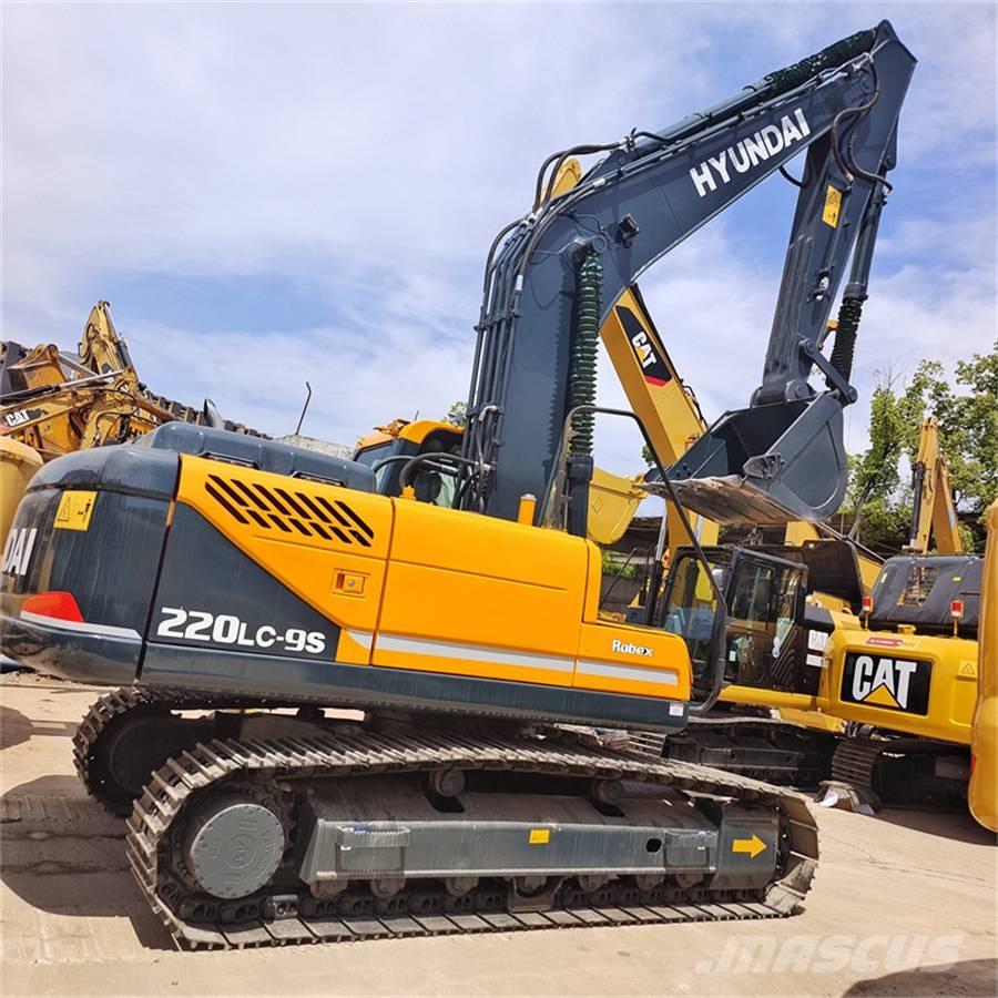 Hyundai 220 LC -9S Гусеничні екскаватори