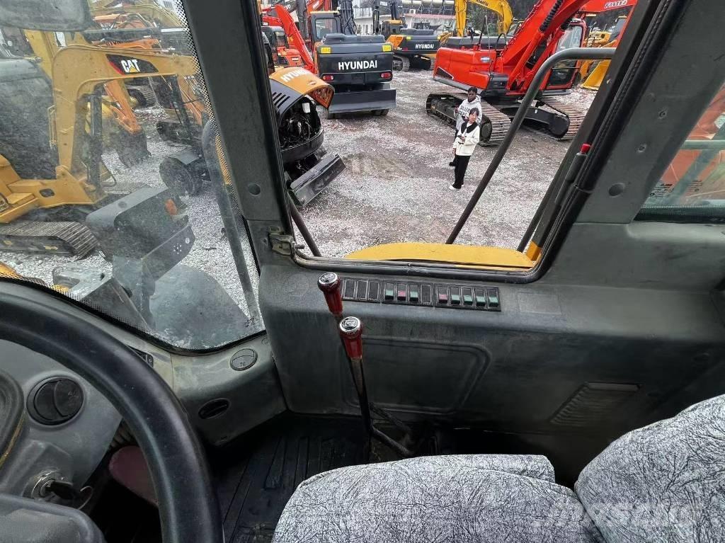 SDLG LG 953 Фронтальні навантажувачі