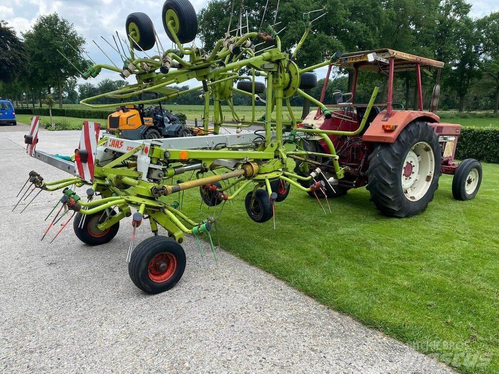 CLAAS volto 1050t Граблі і сінозворушувачі