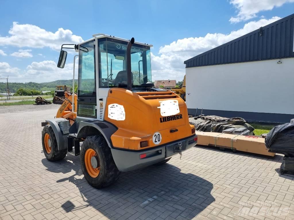 Liebherr L 506 Фронтальні навантажувачі