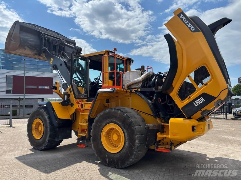 Volvo L 150 H Фронтальні навантажувачі