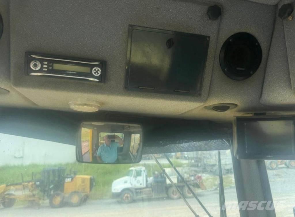 Bomag BC 1172  RB3 Ущільнювачі грунту