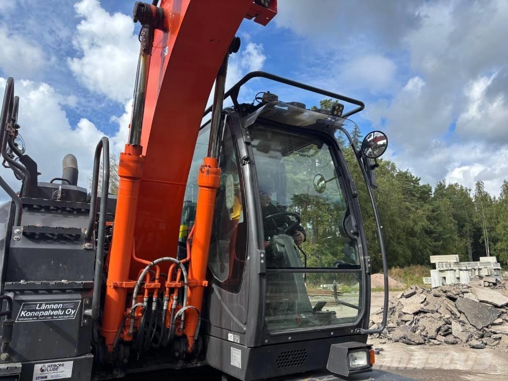 Hitachi ZX 140 W-6 Колісні екскаватори