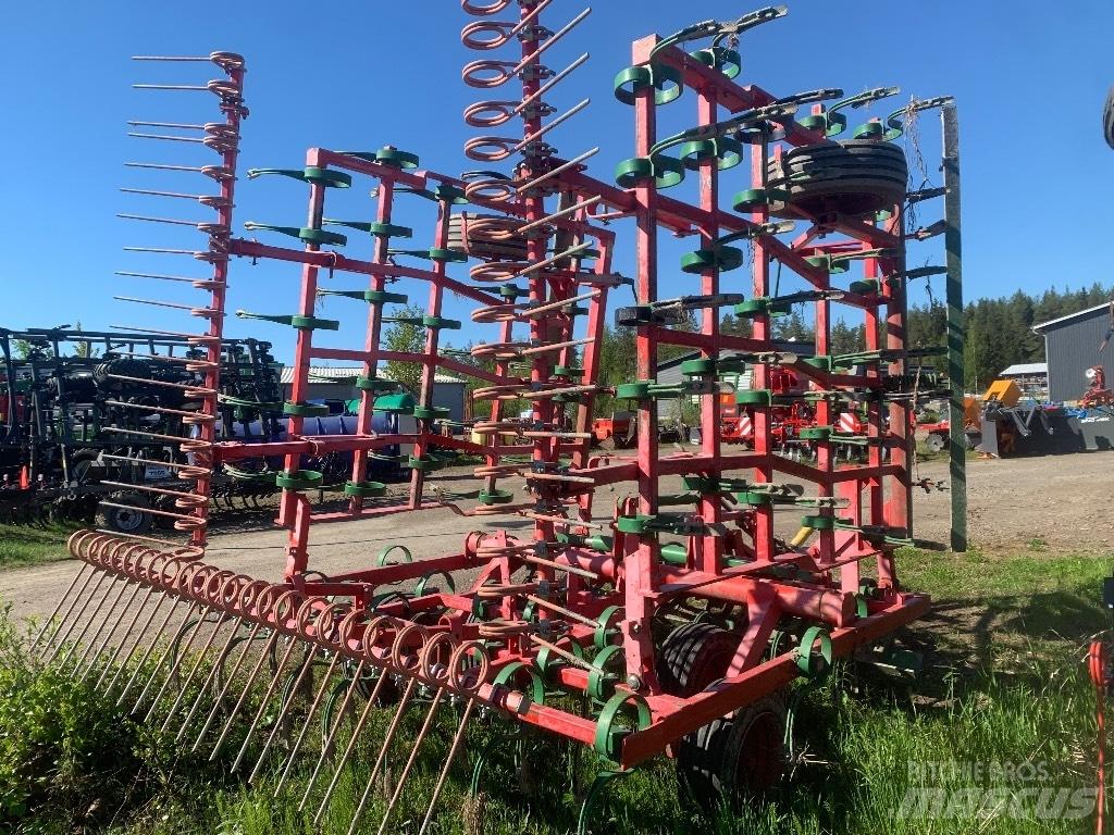 Unia Viking 6,8 Борони