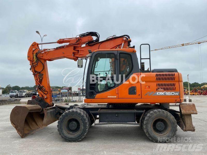Doosan DX160W Колісні екскаватори
