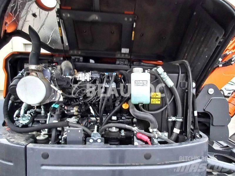 Doosan DX85R Гусеничні екскаватори