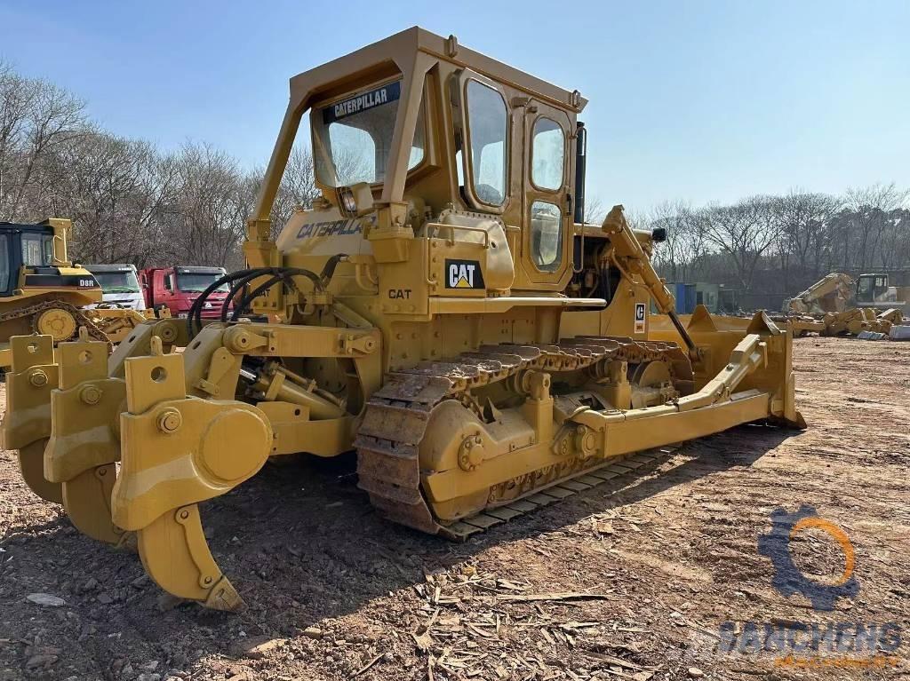 CAT D8K Гусеничні бульдозери