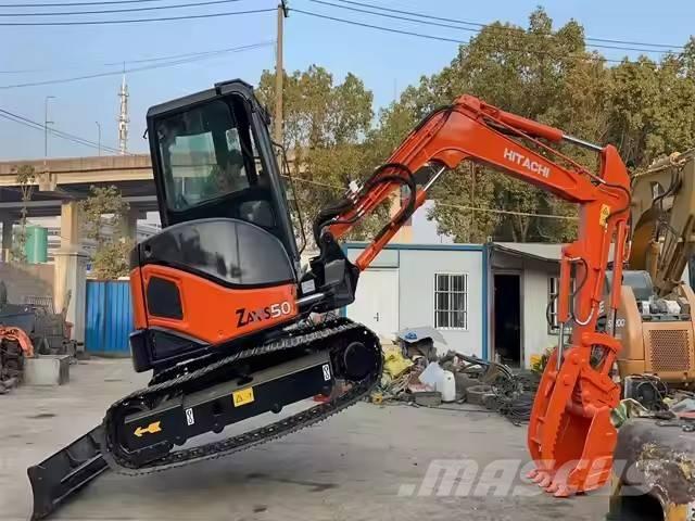 Hitachi ZX 50 Міні-екскаватори < 7т