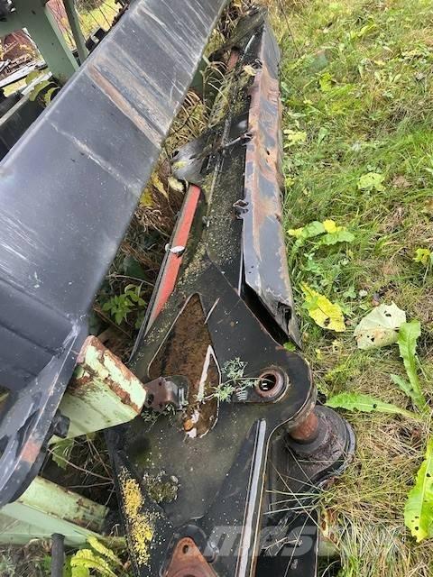 Cranab 1250 Бони і ковші