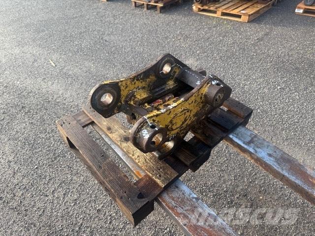 Strickland 50 MM Траншейні екскаватори