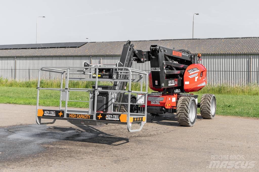 Manitou 160 ATJ+ e Колінчаті підйомники