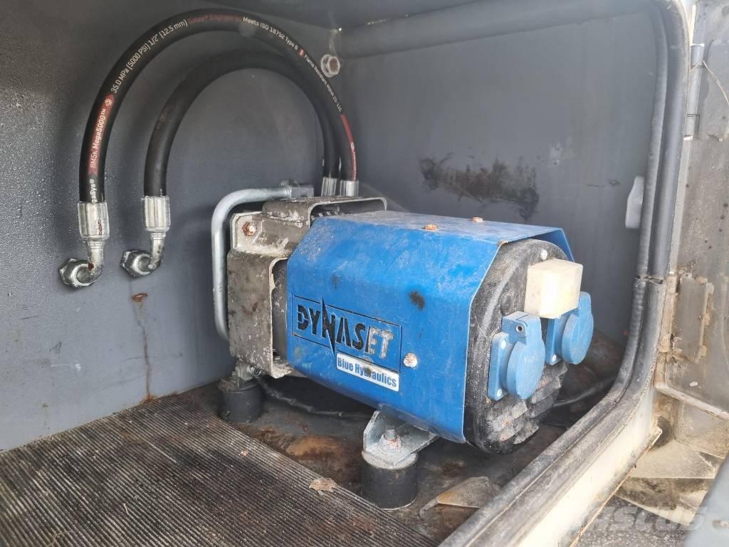 Take-Job TB295W-4 Колісні екскаватори