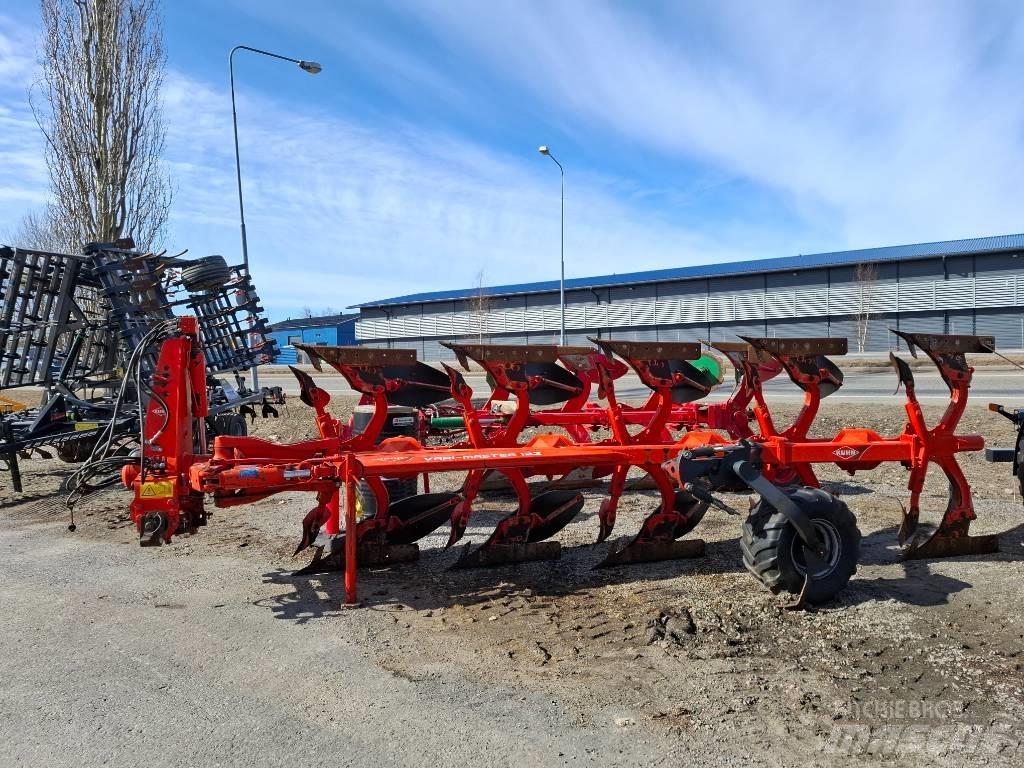 Kuhn Vari-Master 122 Реверсивні плуги