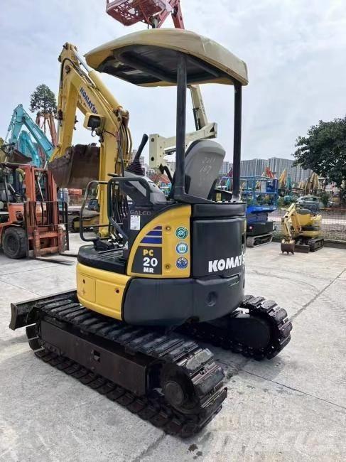 Komatsu PC 20 Міні-екскаватори < 7т