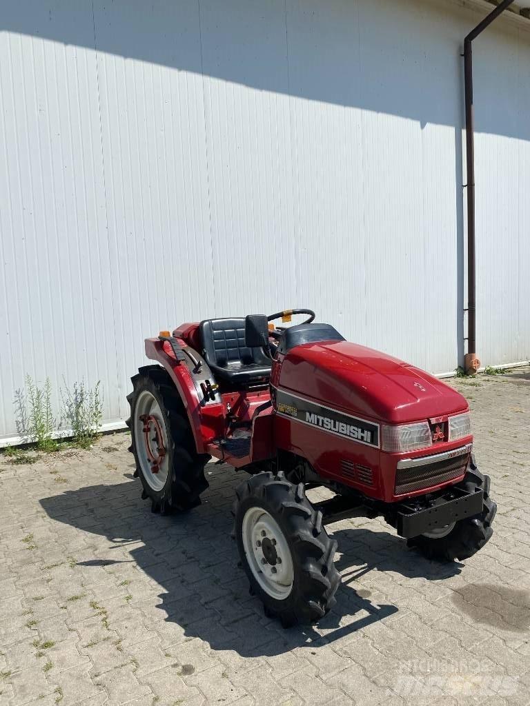 Mitsubishi MT205 Трактори