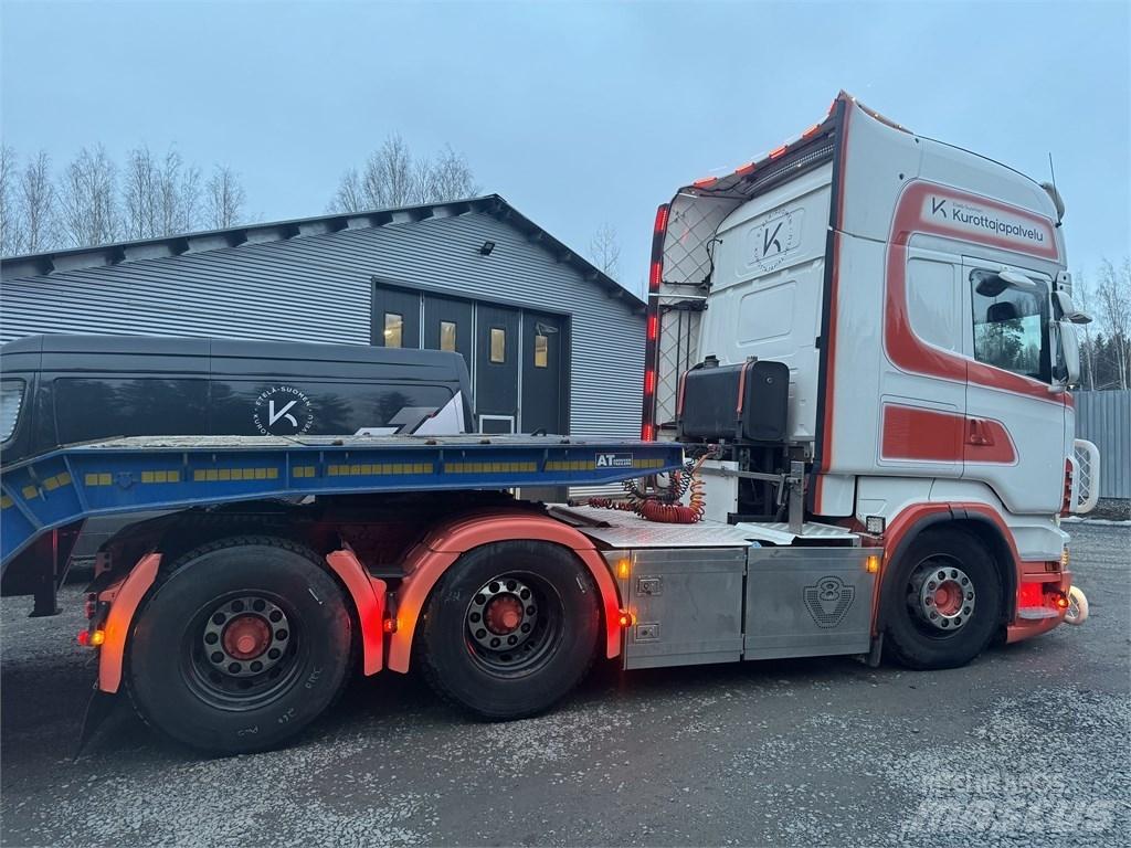 Scania R 730 Тягачі