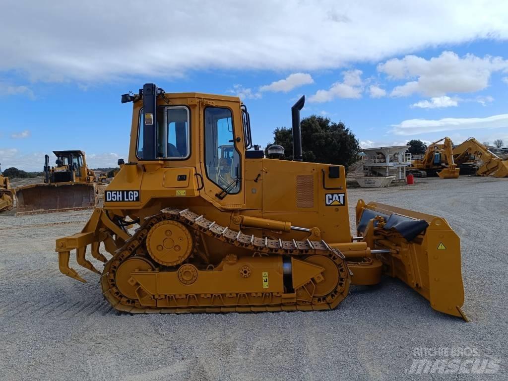 CAT D5H Гусеничні бульдозери