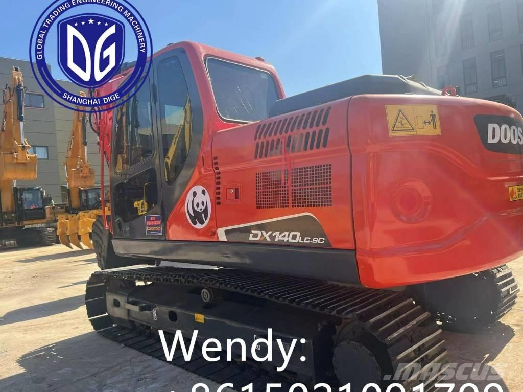 Doosan DX 140LC-9C Гусеничні екскаватори