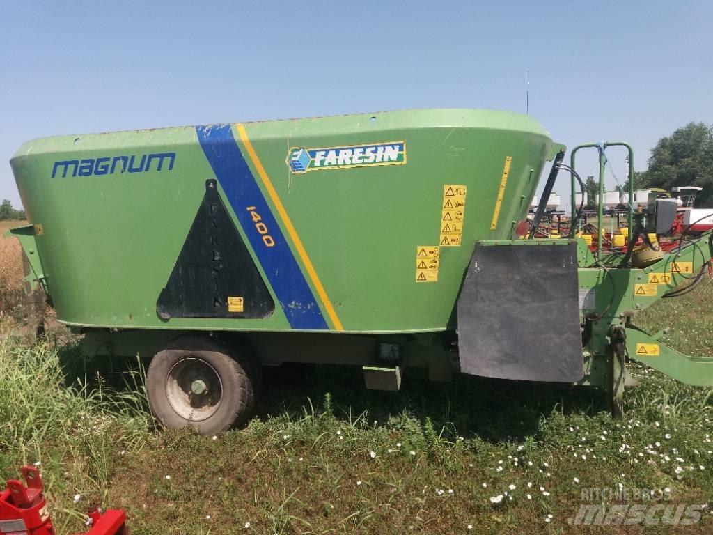 Faresin TMR-V-D 1400 Завантажувачі змішувальних машин