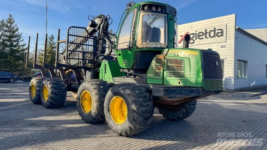John Deere 1110 E Форвардери