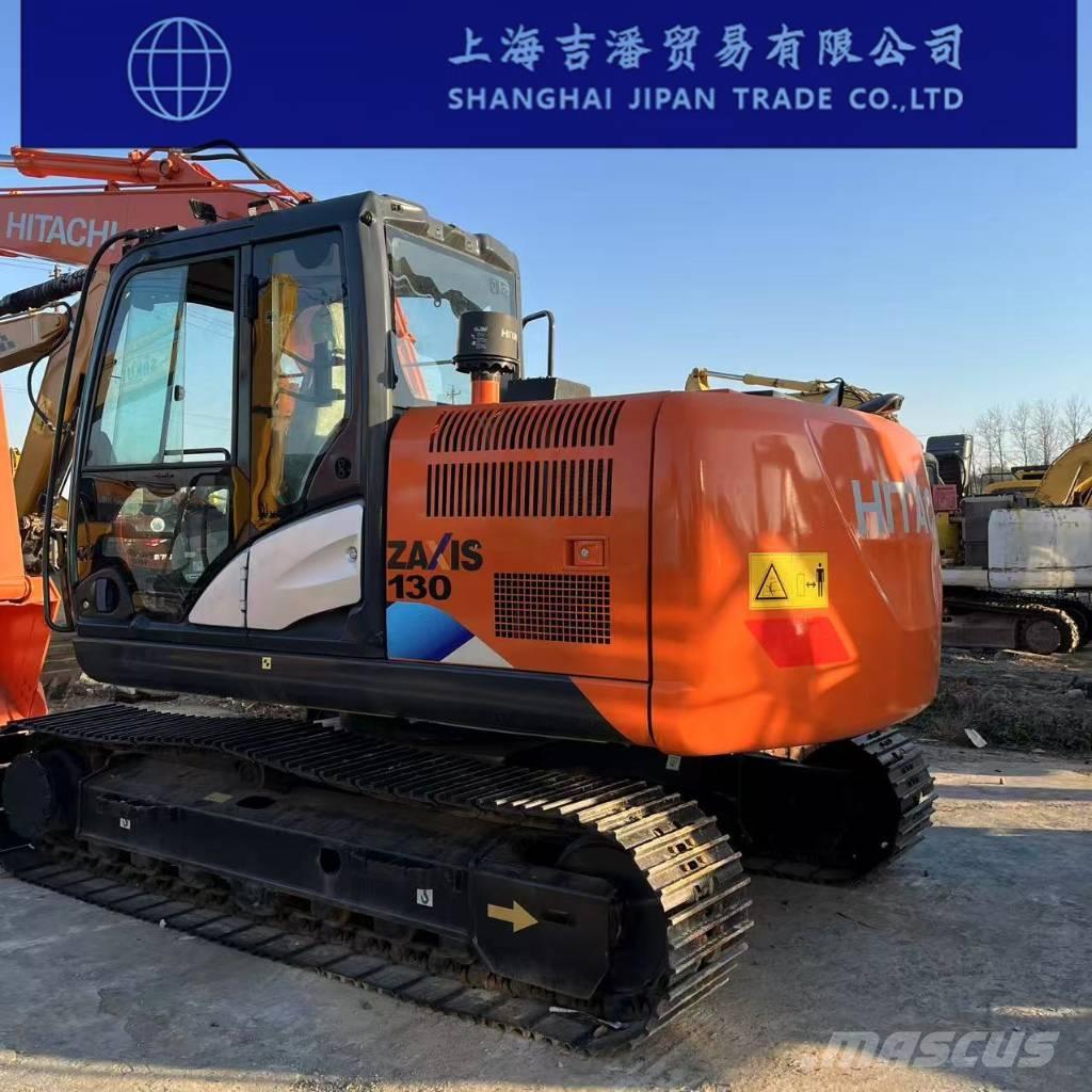 Hitachi ZX 130 Гусеничні екскаватори