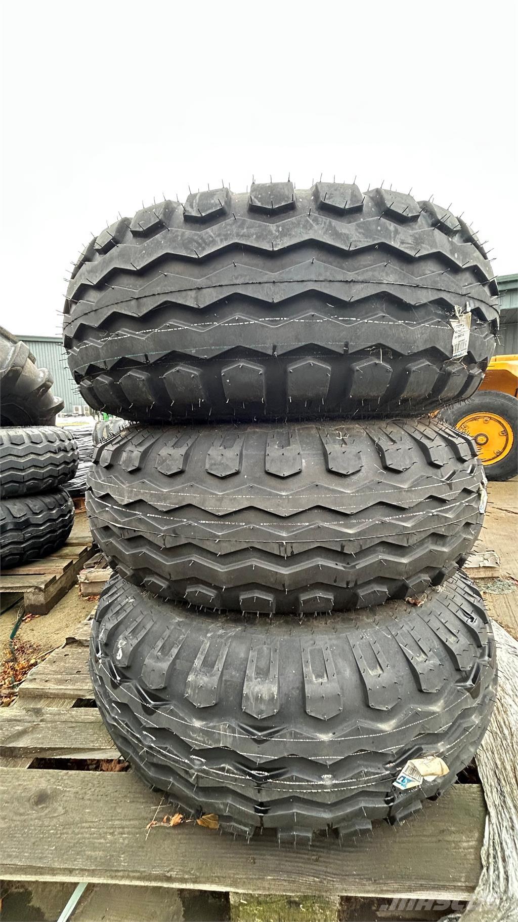  300/85R15.3 Колеса
