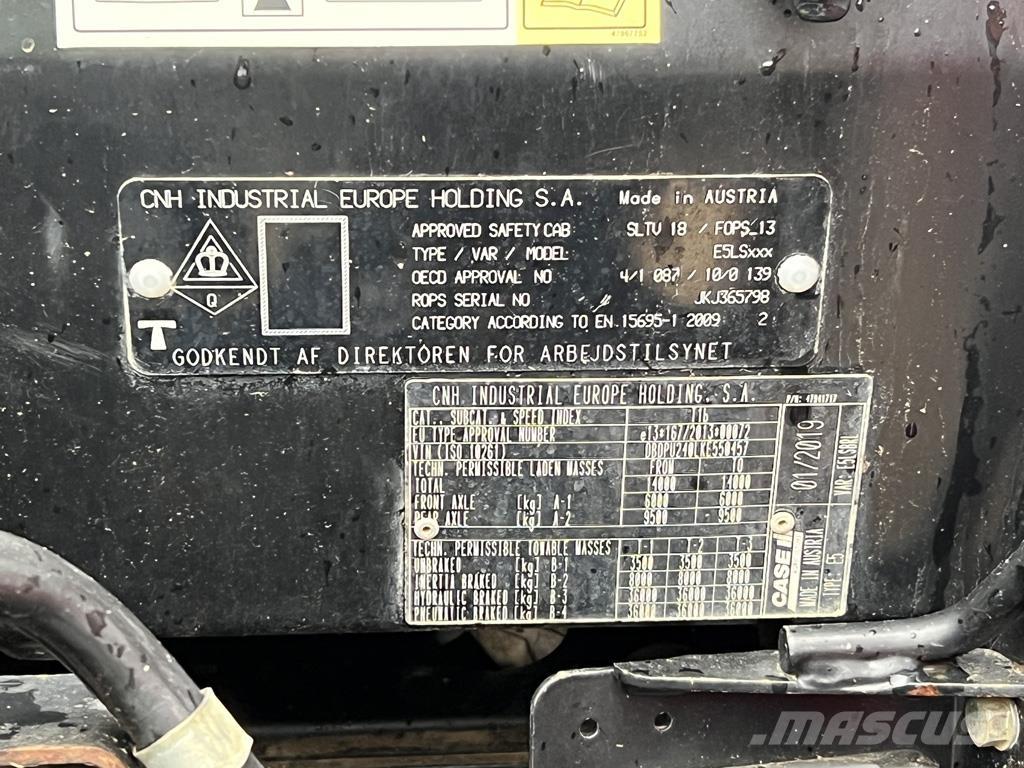 CASE PUMA 240CVX Трактори