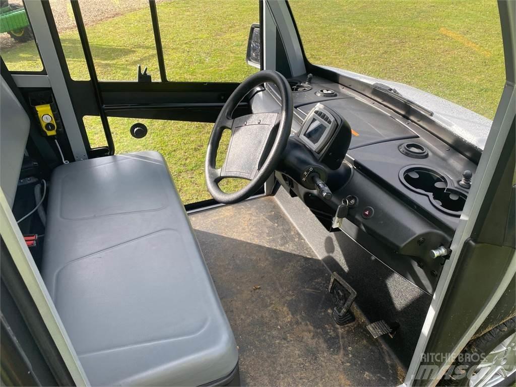 Club Car URBAN Сільгосптехніка - Інші