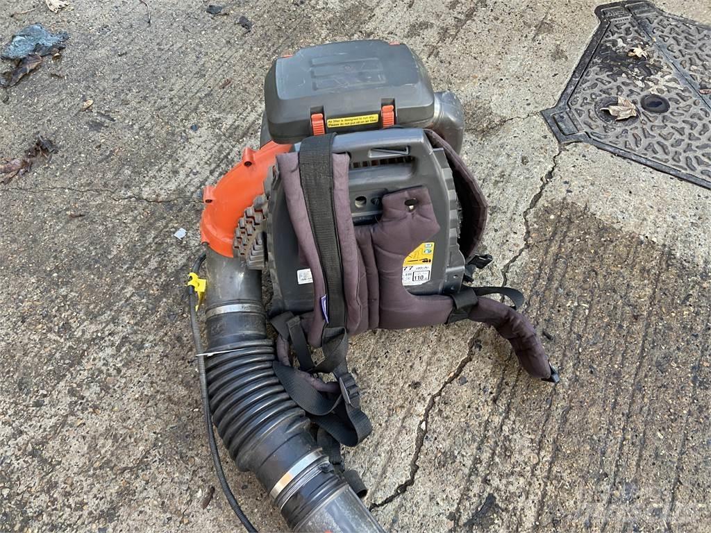 Husqvarna 570BTS Сільгосптехніка - Інші