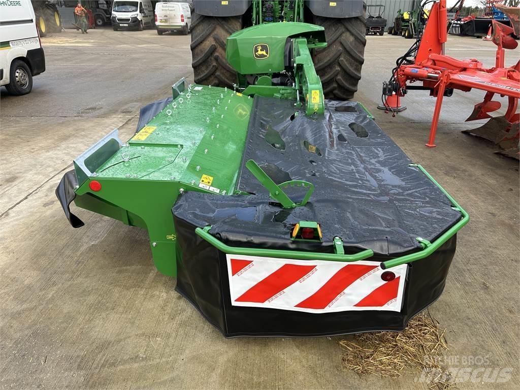 John Deere 331 Косилки-формувачі