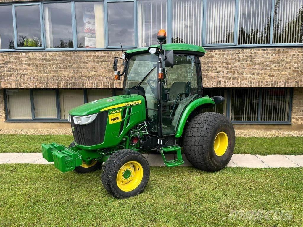 John Deere 4066R Трактори