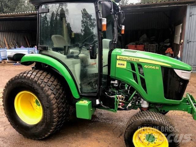 John Deere 4066R Трактори