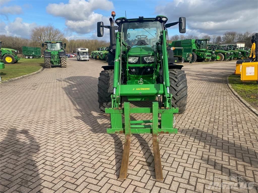 John Deere 6R150 Трактори