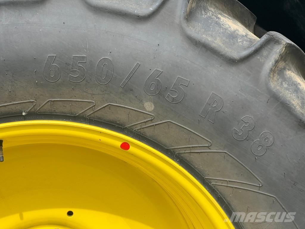 John Deere 6R185 Трактори