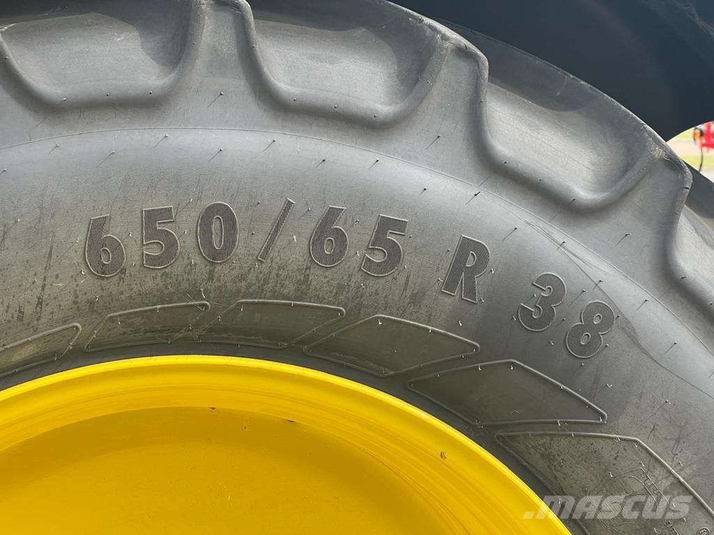 John Deere 6R185 Трактори