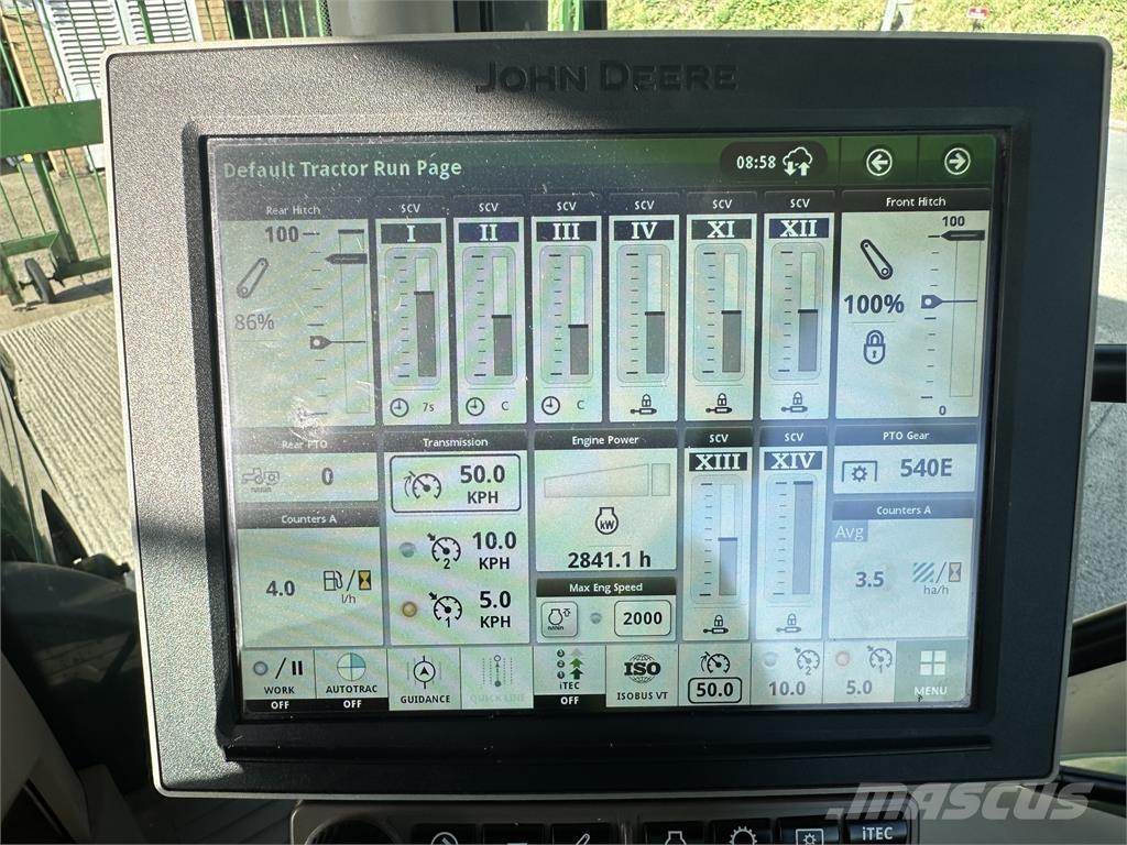 John Deere 6R215 Трактори